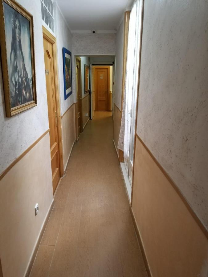 Casa Huésped Magdalena Hotel Madrid Bagian luar foto