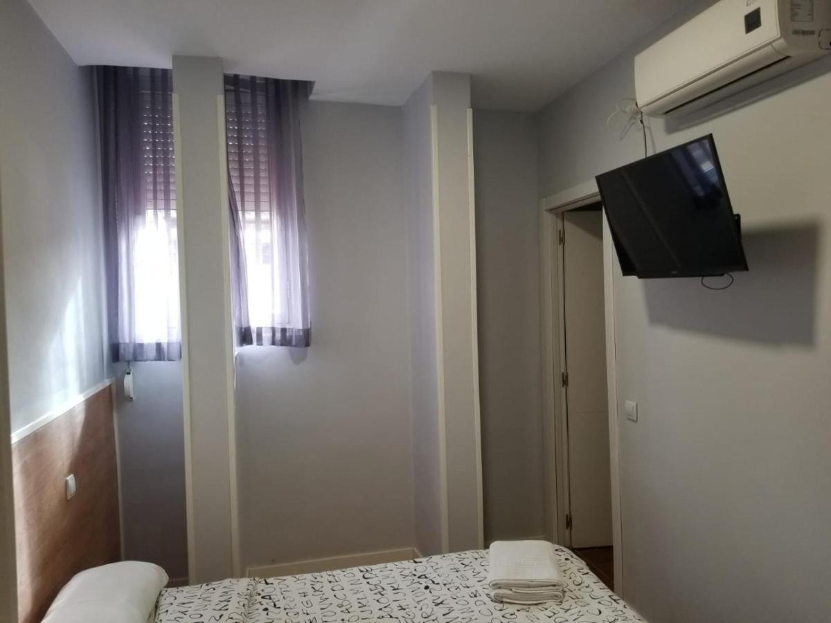 Casa Huésped Magdalena Hotel Madrid Bagian luar foto
